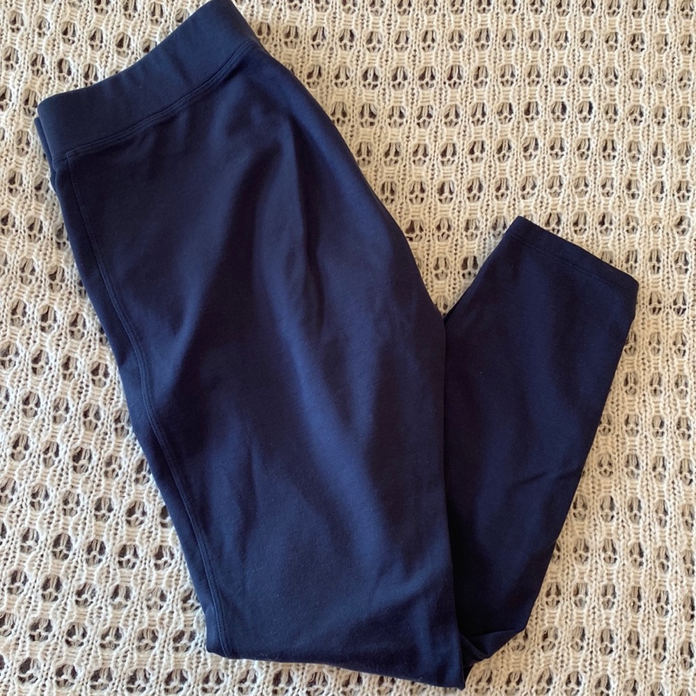 American Giant ponte leggings. Navy. Made in USA. Size 12. Excellent Condition.